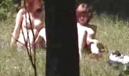 Stiefel, eine weiße  ...