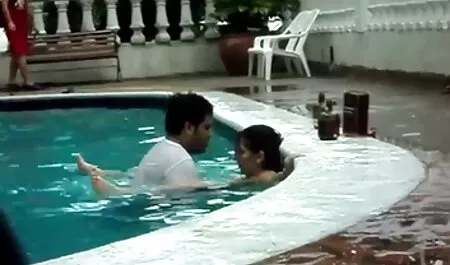 Guy Mädchen und legt ...