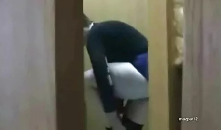 Zwei 18-jährige Mädc ...