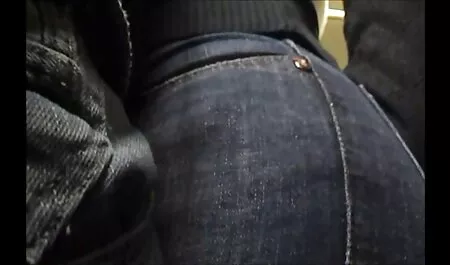 Roter Kopf schwarzer ...