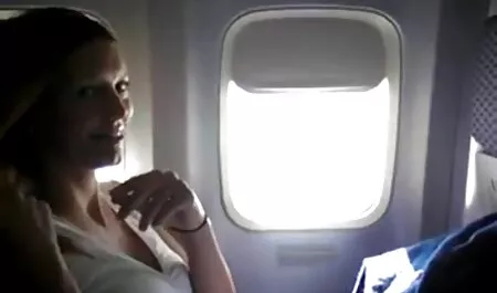 - Mädchen mit großen ...